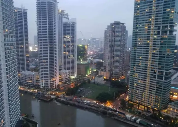 Apartment Aveline Elite Rockwell View Acqua Private Residences Near Rockwell Makati